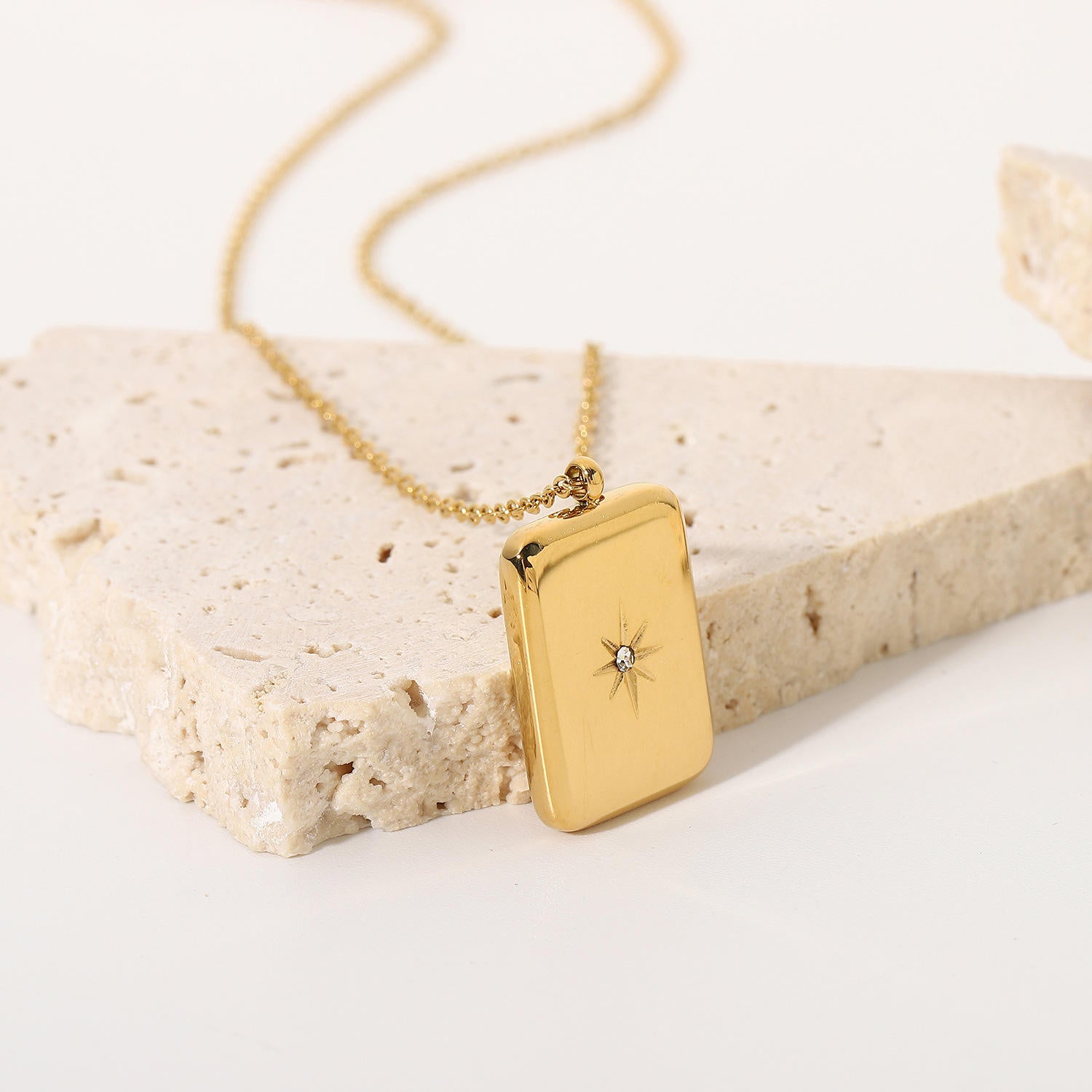 Spark Stone Pendant