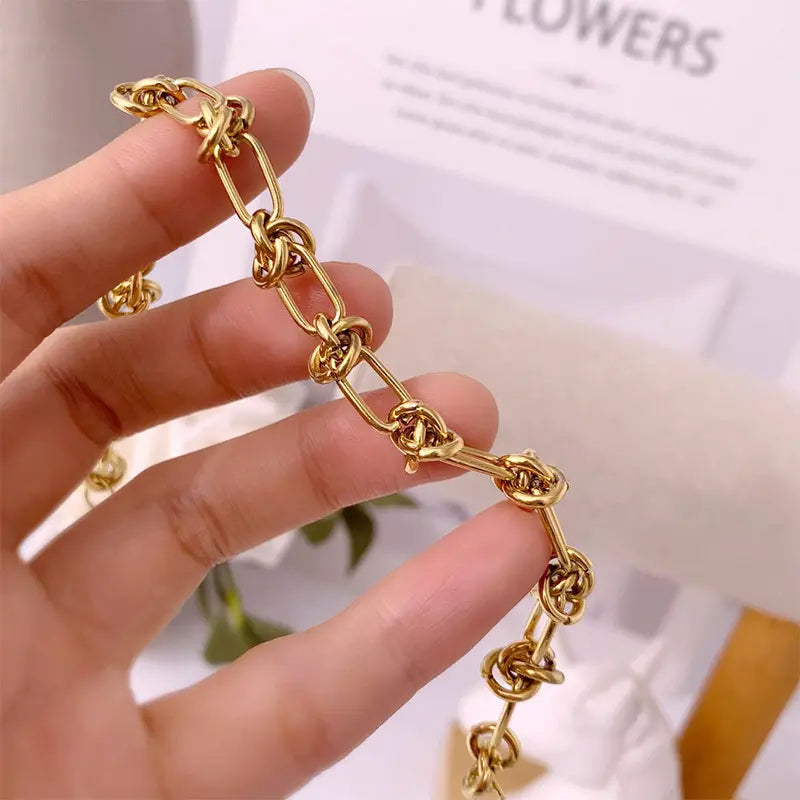 Golden Knot Bracelet